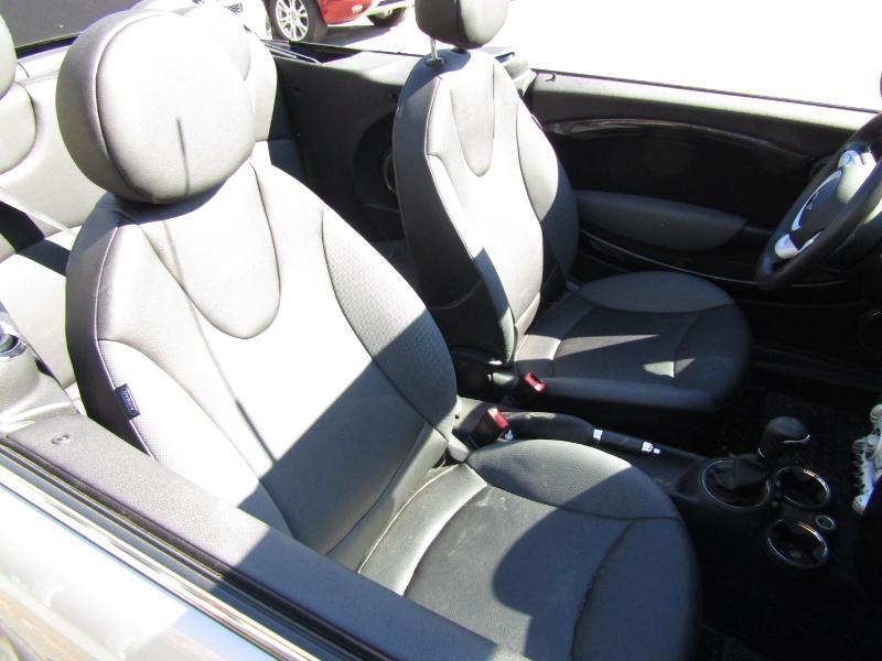 MINI Cooper Convertible 2010
