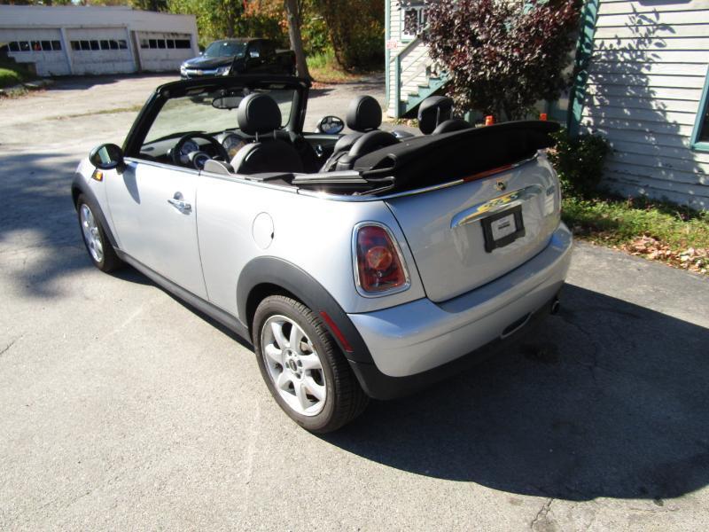 MINI Cooper Convertible 2010