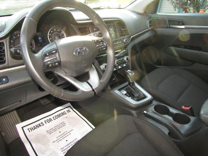 Hyundai Elantra GLS Auto 2020