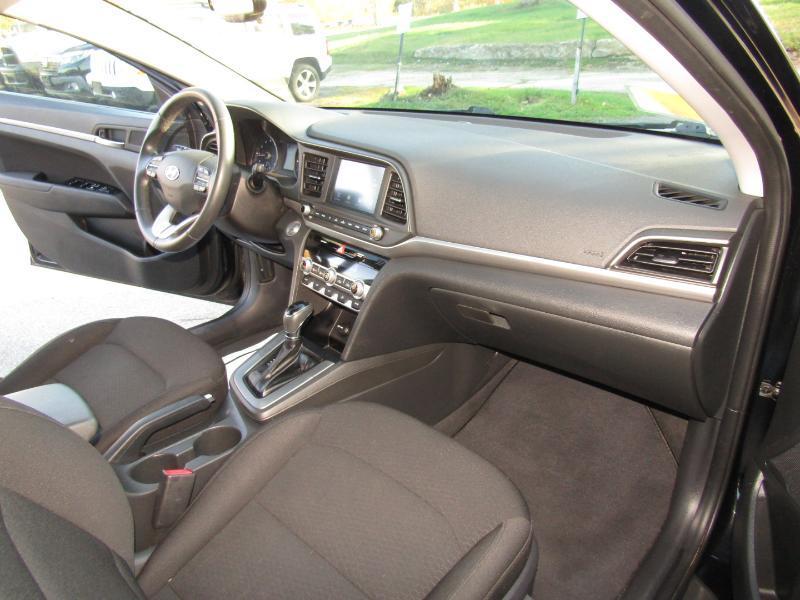 Hyundai Elantra GLS Auto 2020