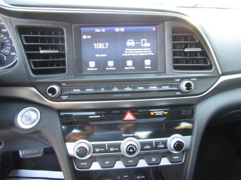 Hyundai Elantra GLS Auto 2020