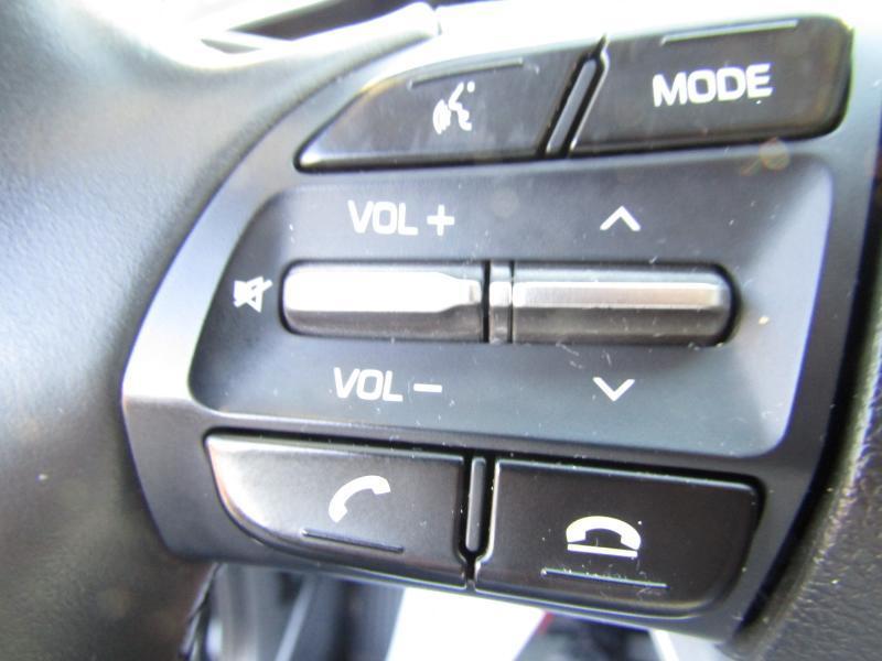 Hyundai Elantra GLS Auto 2020