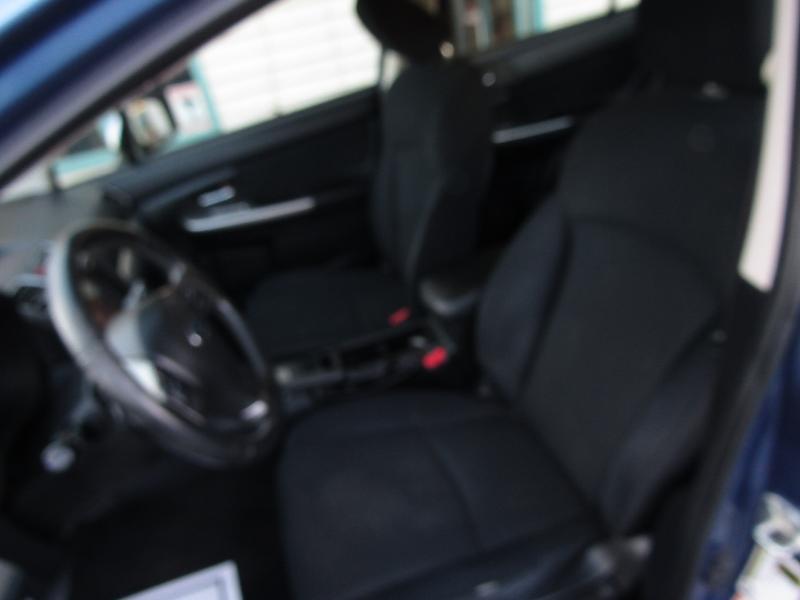 Subaru Impreza 2.0i Premium PZEV 4-Door 2015