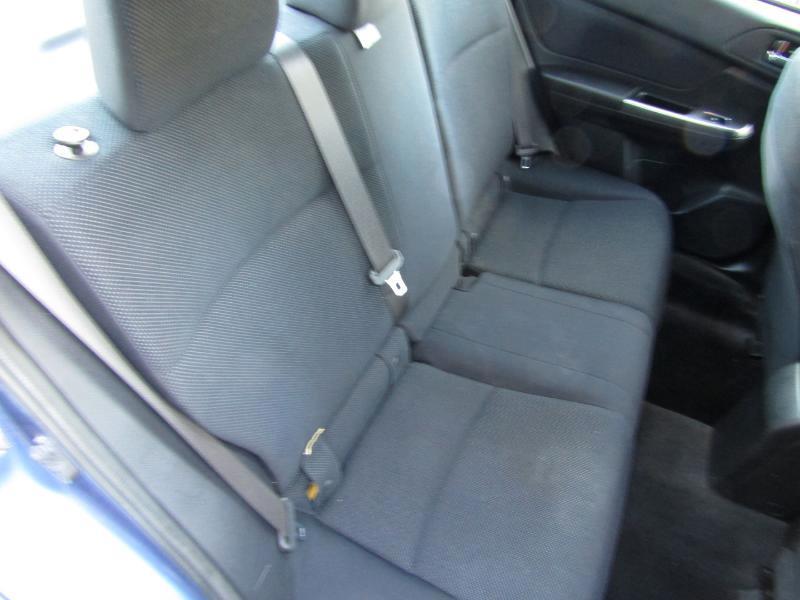 Subaru Impreza 2.0i Premium PZEV 4-Door 2015