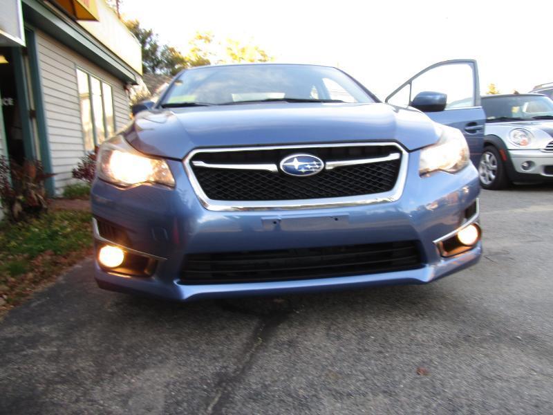 Subaru Impreza 2.0i Premium PZEV 4-Door 2015
