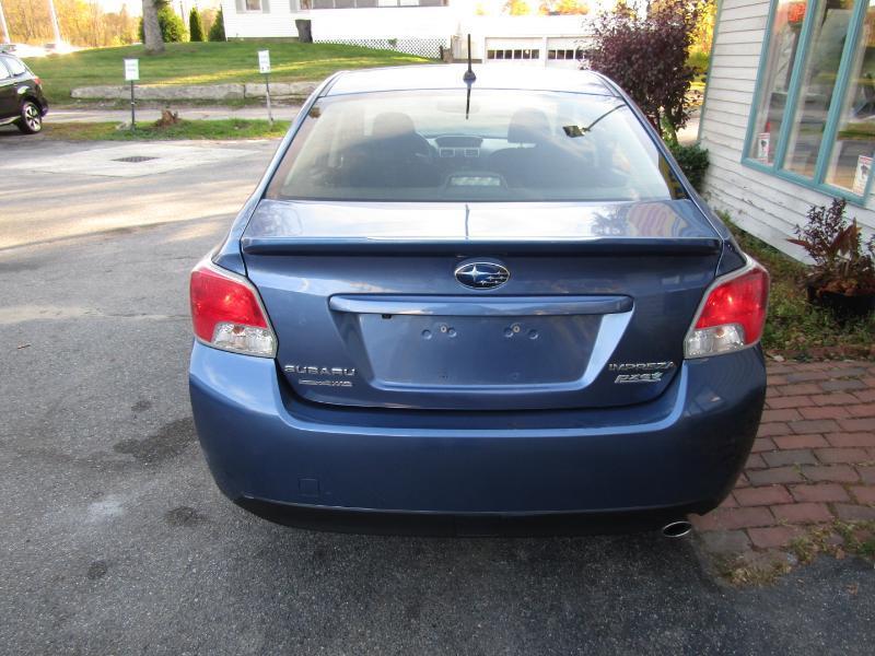 Subaru Impreza 2.0i Premium PZEV 4-Door 2015