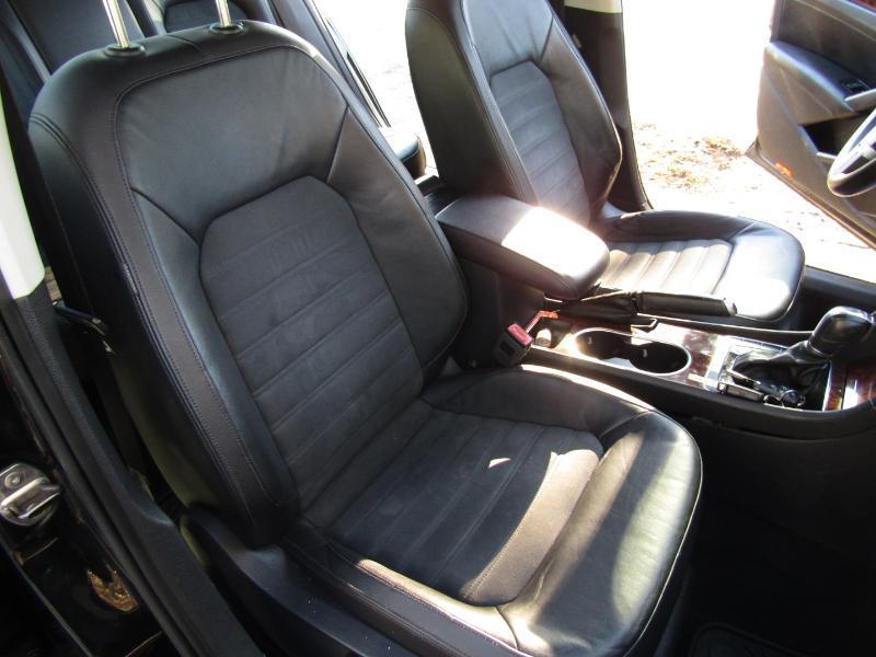 Volkswagen Passat 2.0L TDI SEL Premium 2013