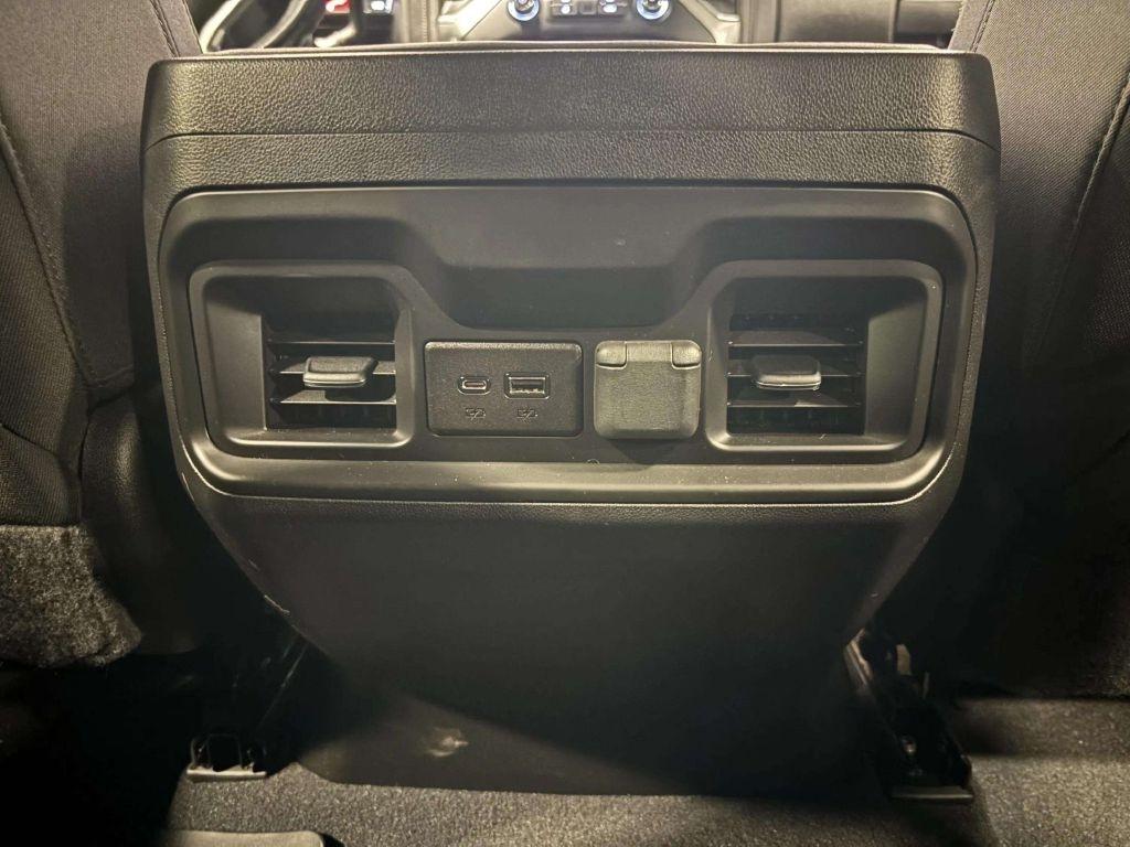 Chevrolet Silverado 1500 Limited  2022