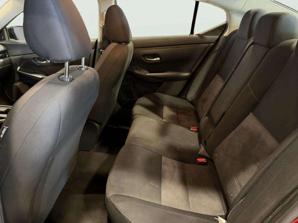 Nissan Sentra  2023