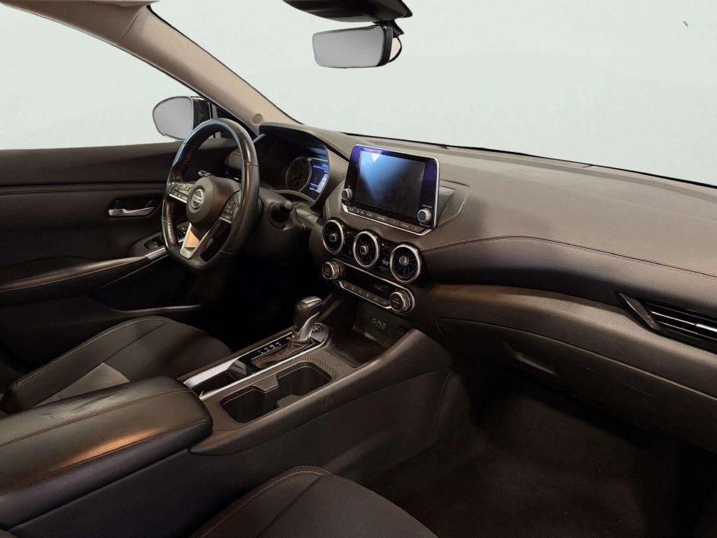 Nissan Sentra  2023