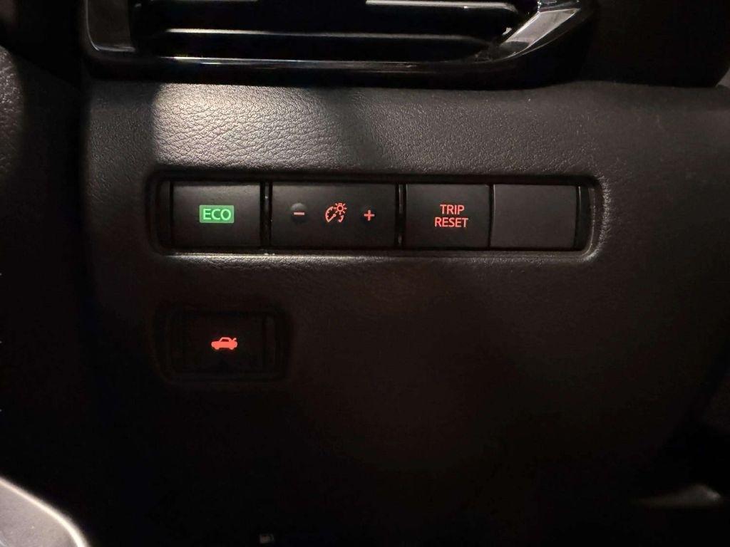 Nissan Sentra  2023