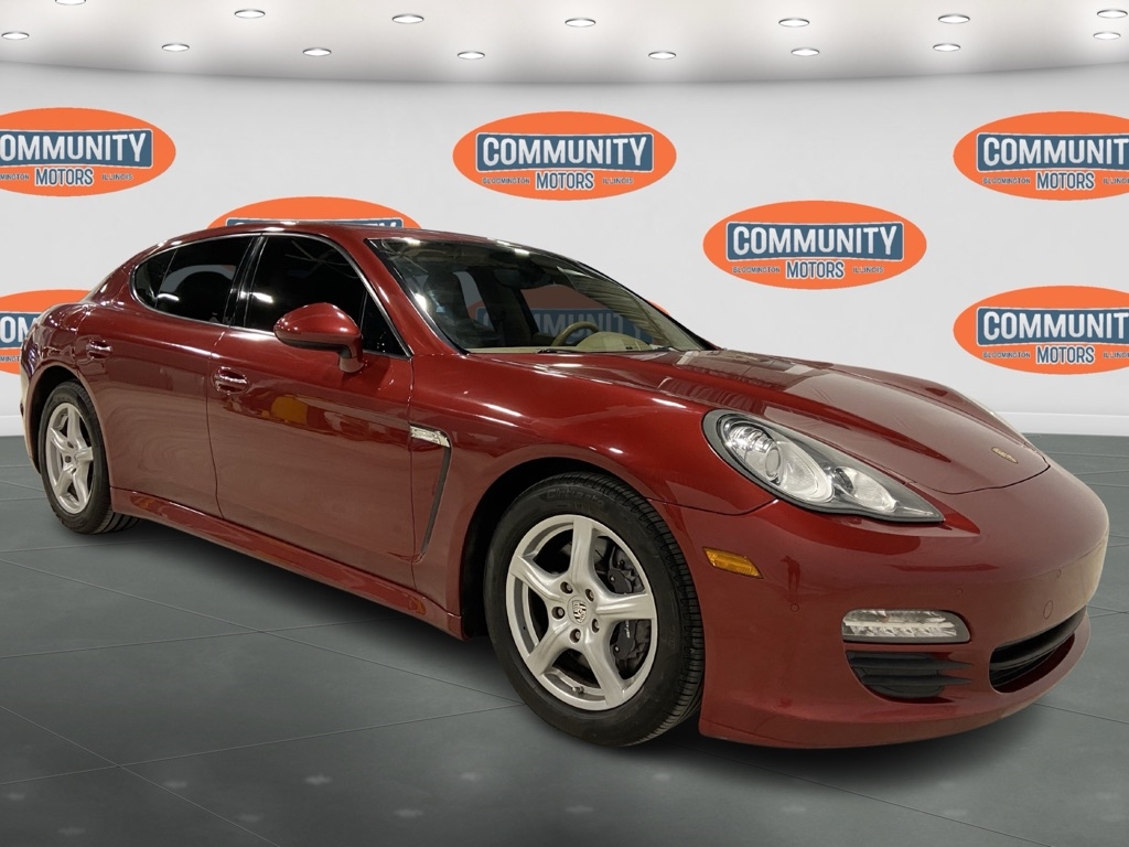 Porsche Panamera  2011 Porsche Panamera  2011
