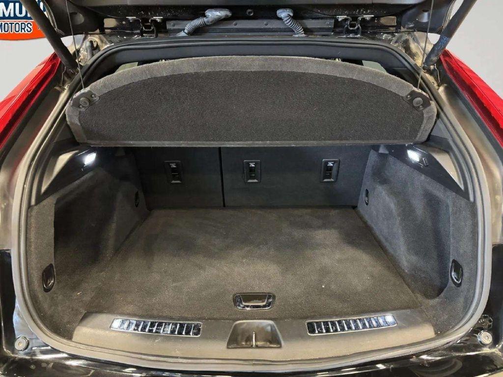 Cadillac XT4  2020