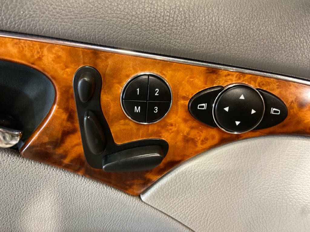 Mercedes-Benz E-Class  2006 Mercedes-Benz E-Class  2006