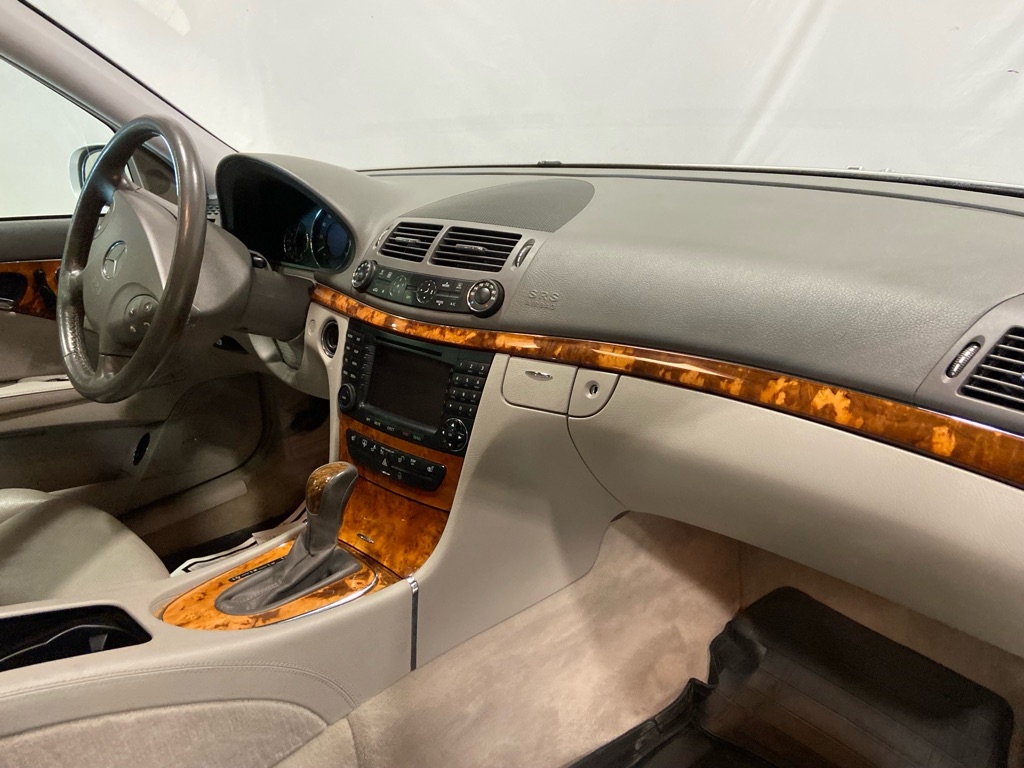 Mercedes-Benz E-Class  2006 Mercedes-Benz E-Class  2006