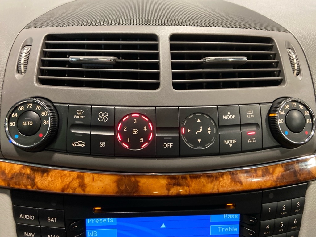 Mercedes-Benz E-Class  2006 Mercedes-Benz E-Class  2006