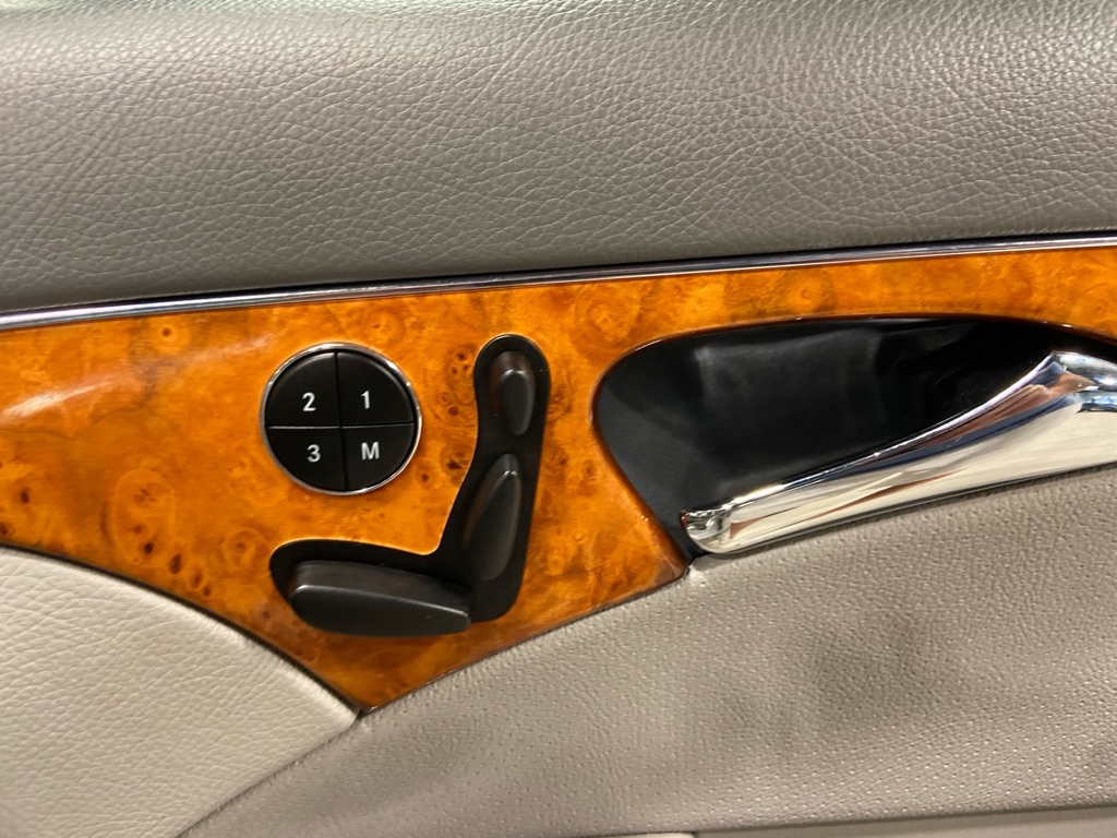 Mercedes-Benz E-Class  2006 Mercedes-Benz E-Class  2006