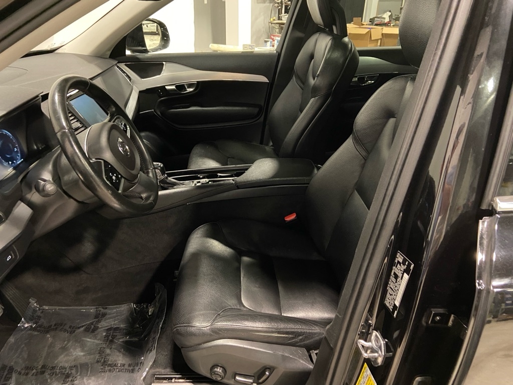 Volvo XC90  2017 Volvo XC90  2017