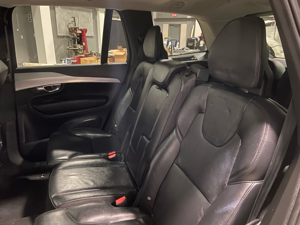 Volvo XC90  2017 Volvo XC90  2017