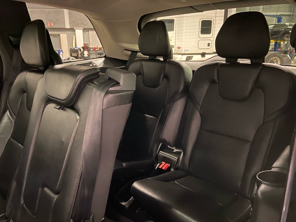 Volvo XC90  2017 Volvo XC90  2017