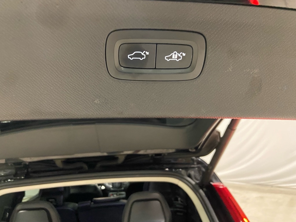 Volvo XC90  2017 Volvo XC90  2017