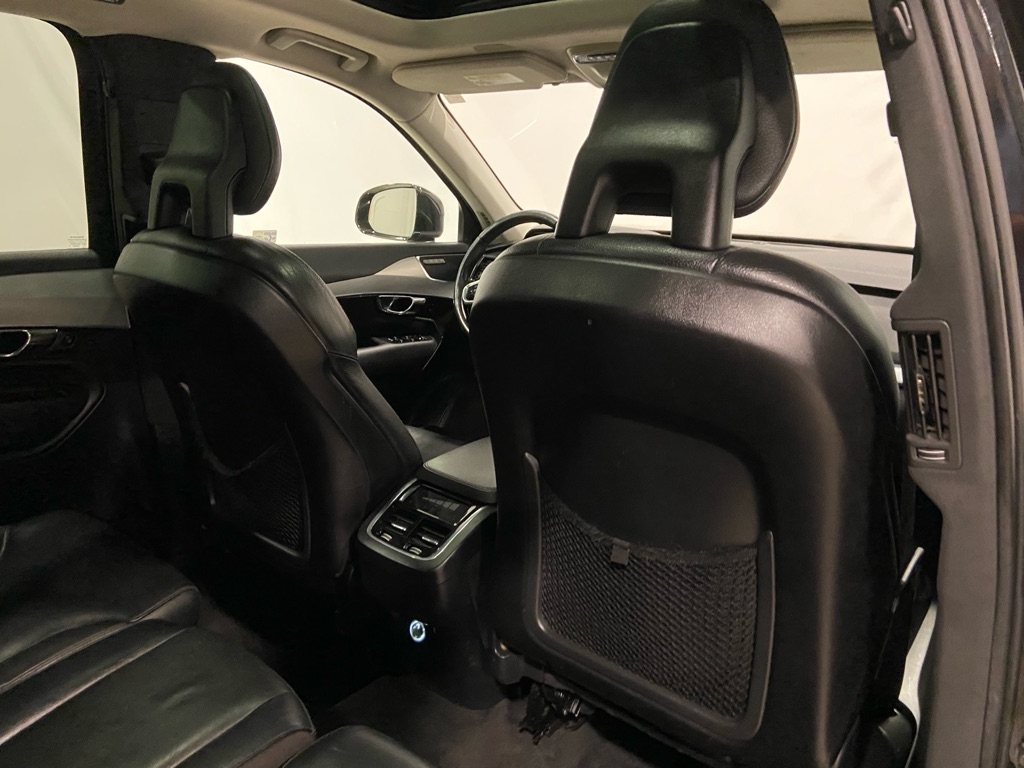 Volvo XC90  2017 Volvo XC90  2017