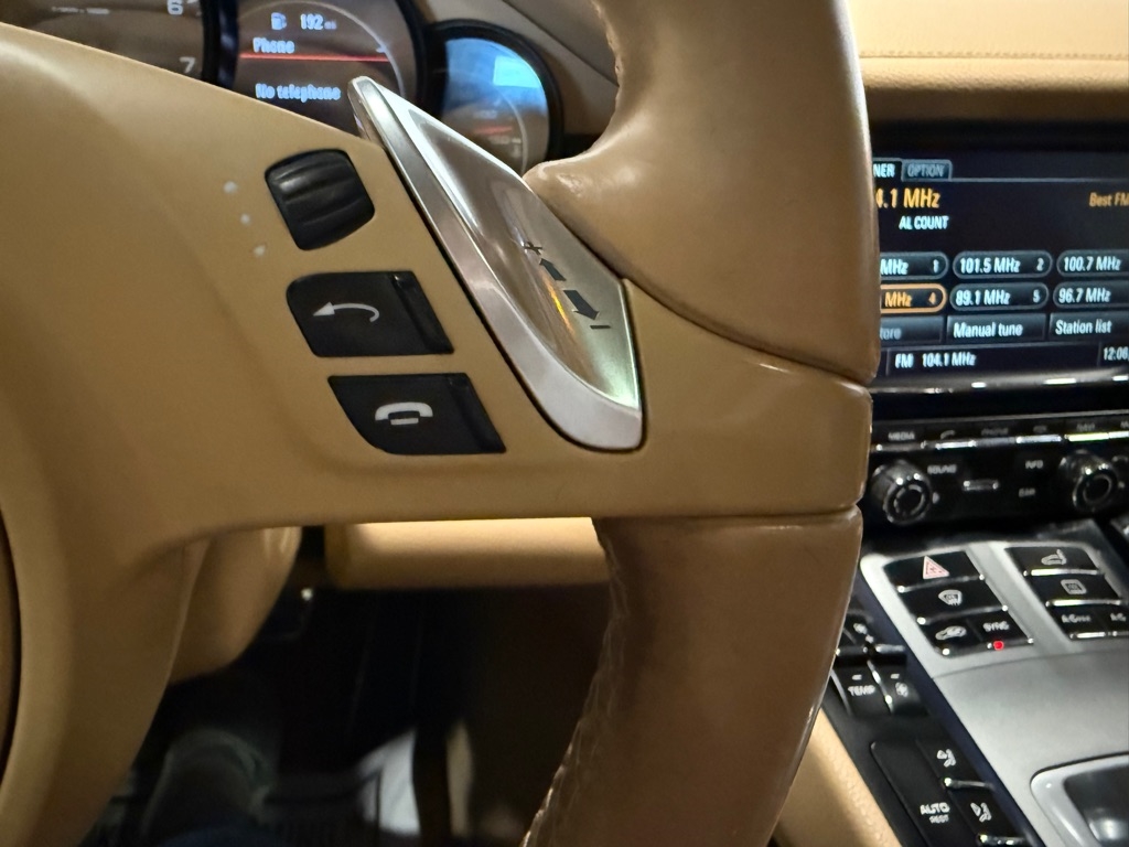 Porsche Panamera  2014 Porsche Panamera  2014