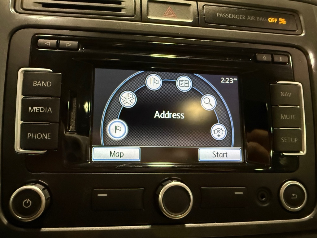 Volkswagen Tiguan  2012 Volkswagen Tiguan  2012