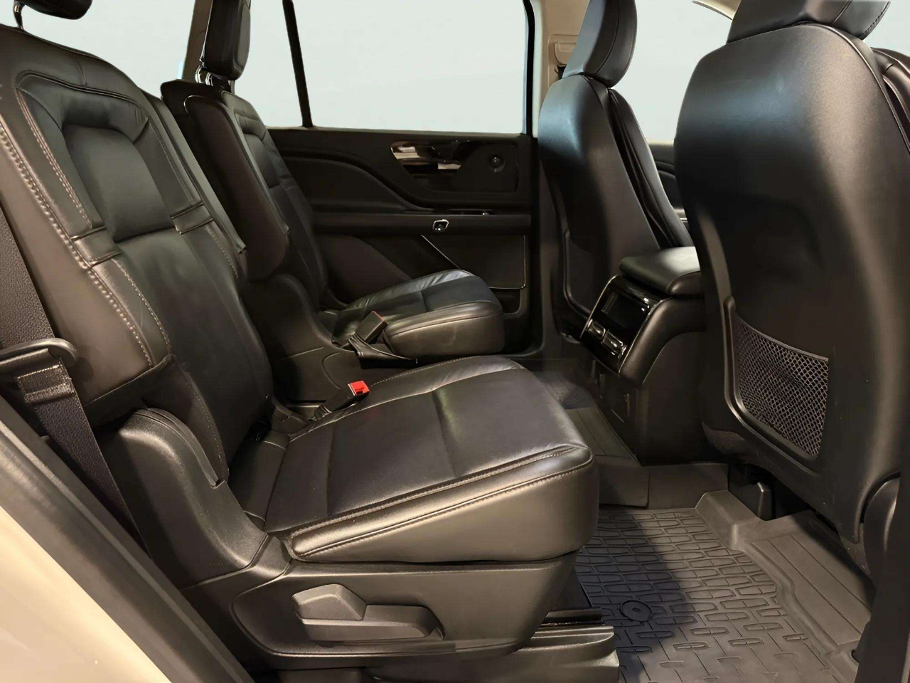 Lincoln Aviator  2023