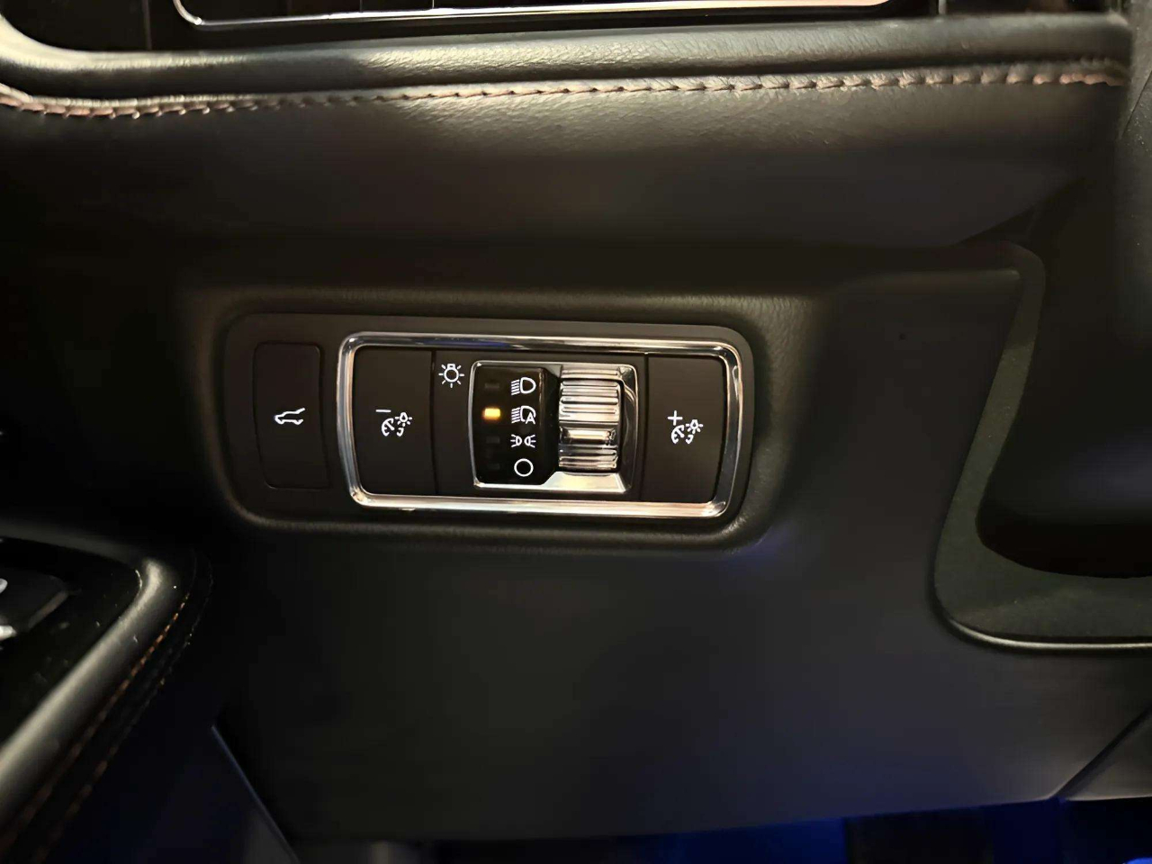 Lincoln Aviator  2023