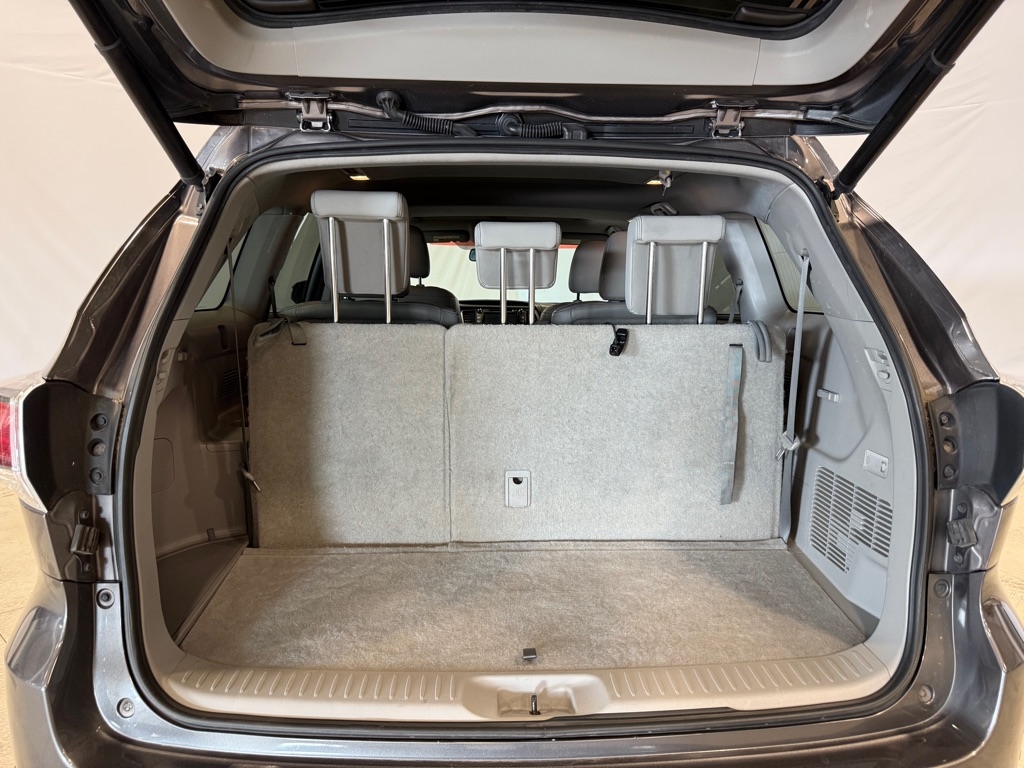 Toyota Highlander  2016 Toyota Highlander  2016