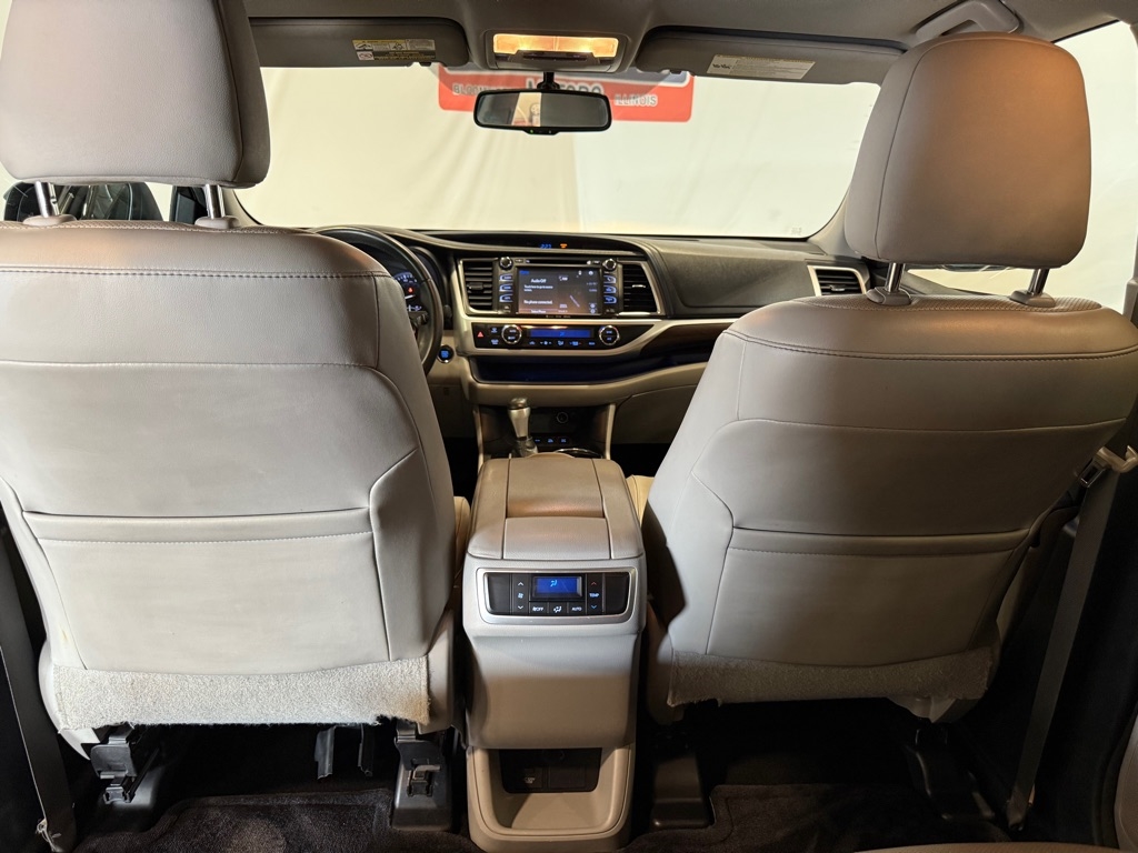 Toyota Highlander  2016 Toyota Highlander  2016