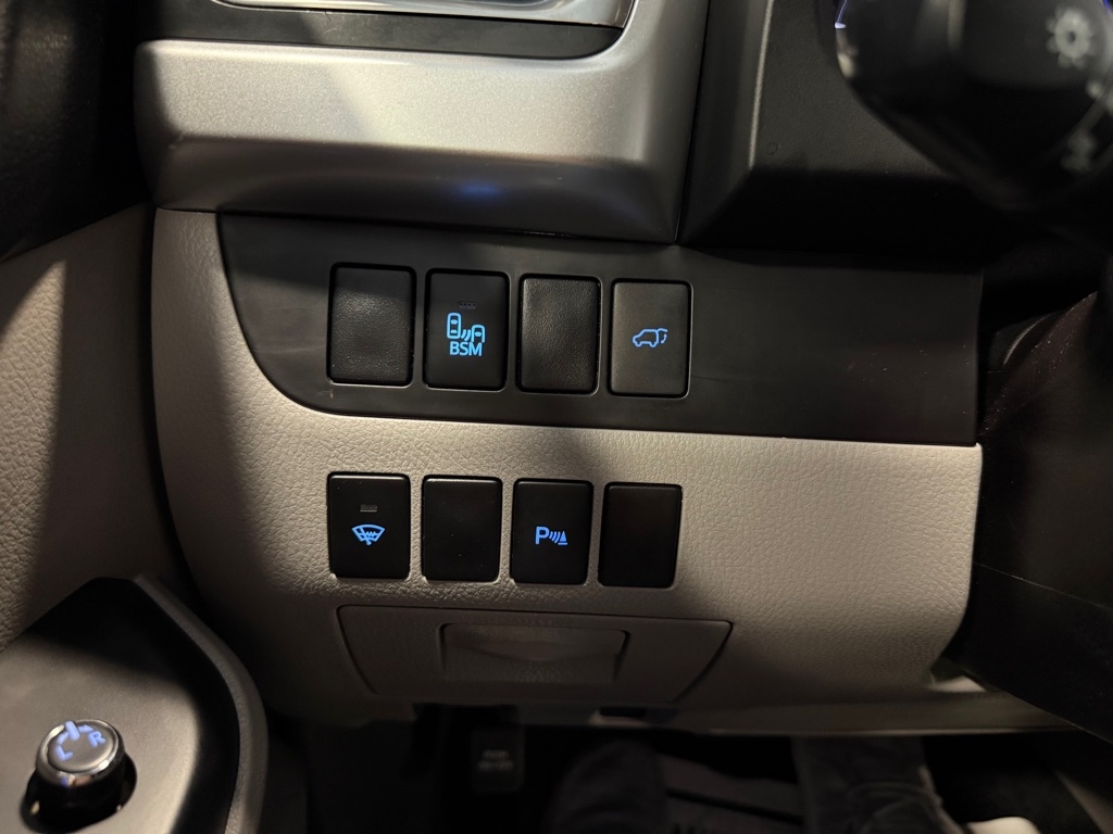 Toyota Highlander  2016 Toyota Highlander  2016