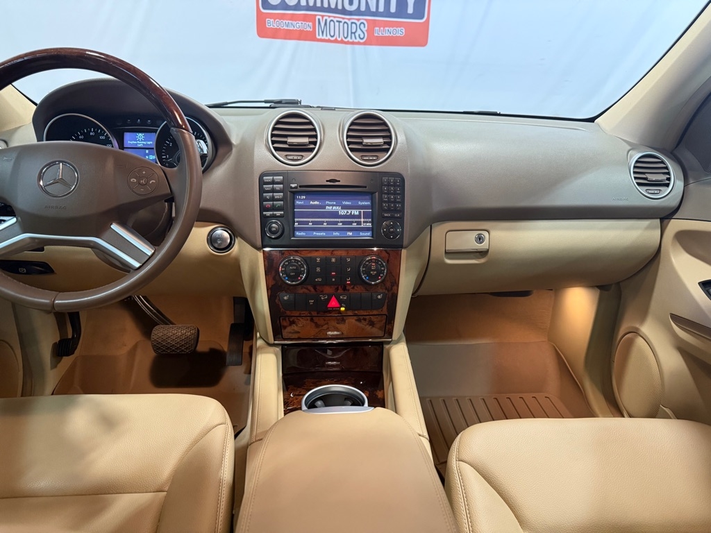 Mercedes-Benz M-Class  2011 Mercedes-Benz M-Class  2011