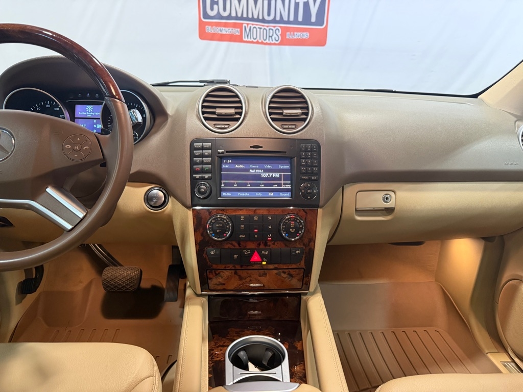 Mercedes-Benz M-Class  2011 Mercedes-Benz M-Class  2011