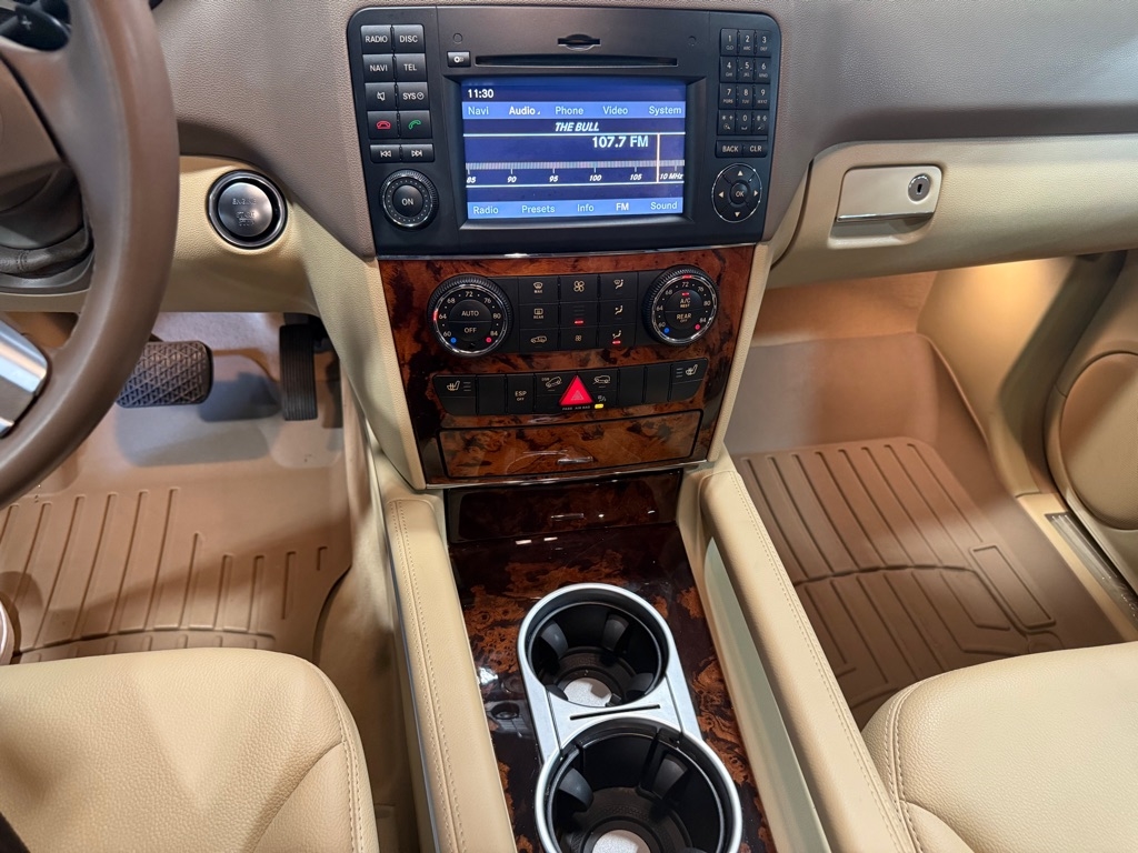 Mercedes-Benz M-Class  2011 Mercedes-Benz M-Class  2011