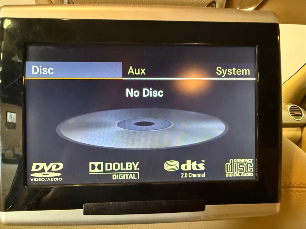 Mercedes-Benz M-Class  2011 Mercedes-Benz M-Class  2011