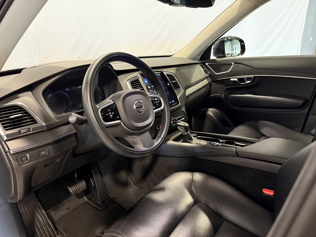 Volvo XC90  2020 Volvo XC90  2020