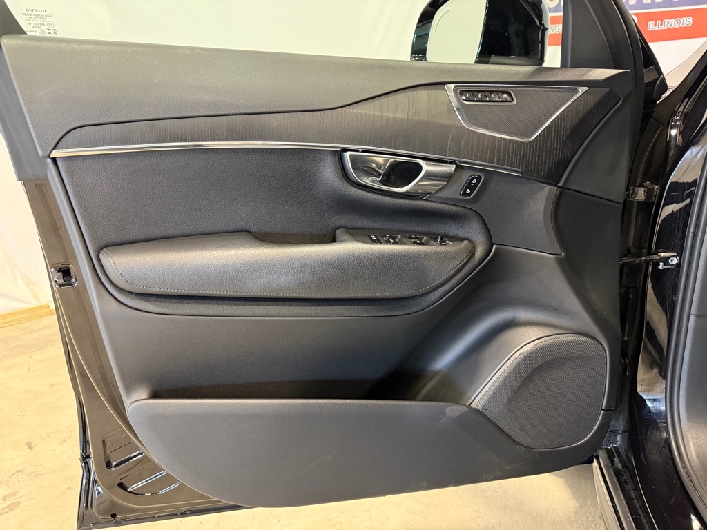 Volvo XC90  2020 Volvo XC90  2020