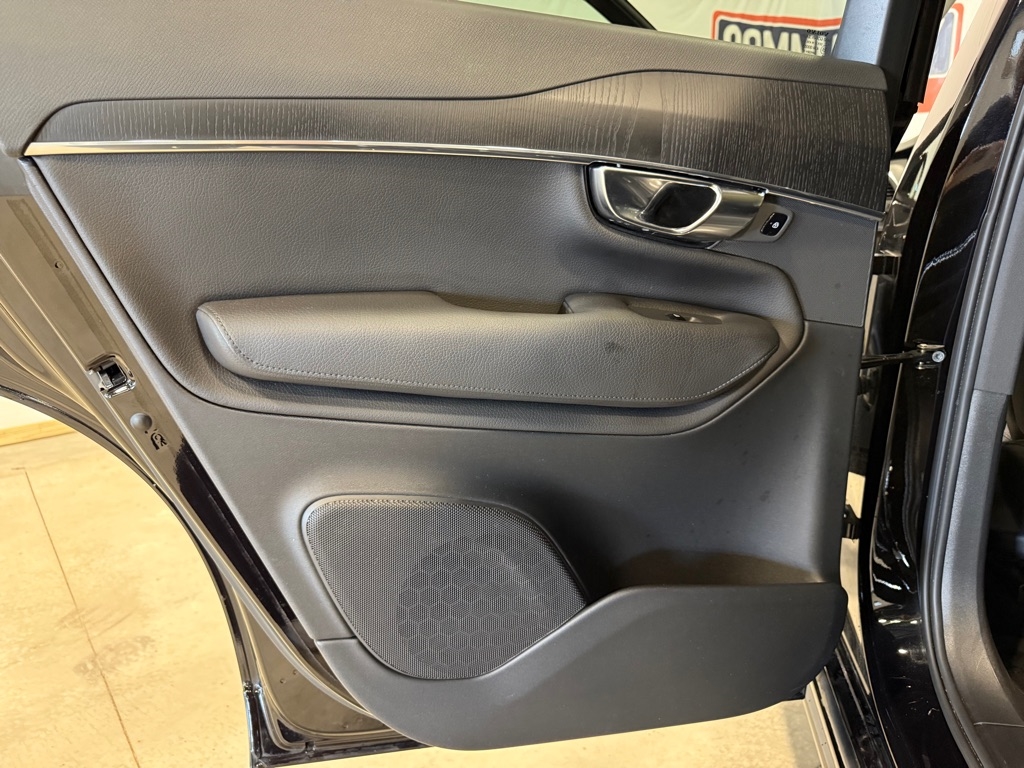 Volvo XC90  2020 Volvo XC90  2020