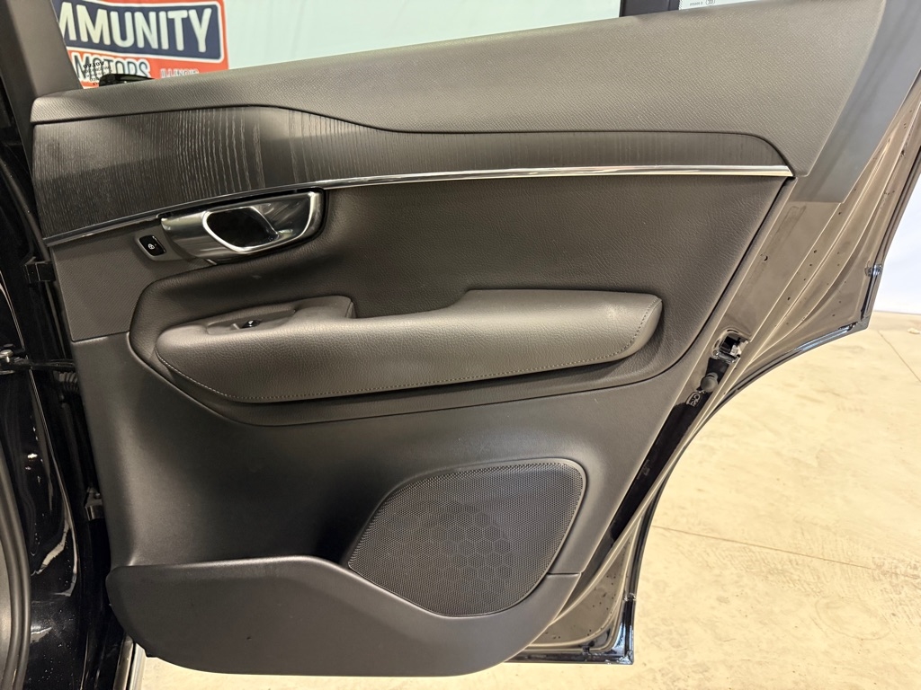 Volvo XC90  2020 Volvo XC90  2020