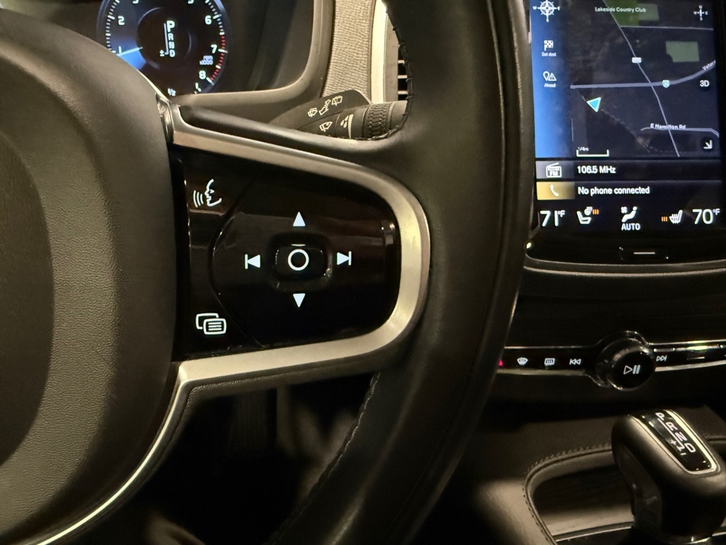 Volvo XC90  2020 Volvo XC90  2020