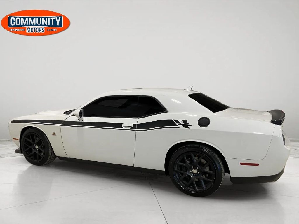 Dodge Challenger  2015