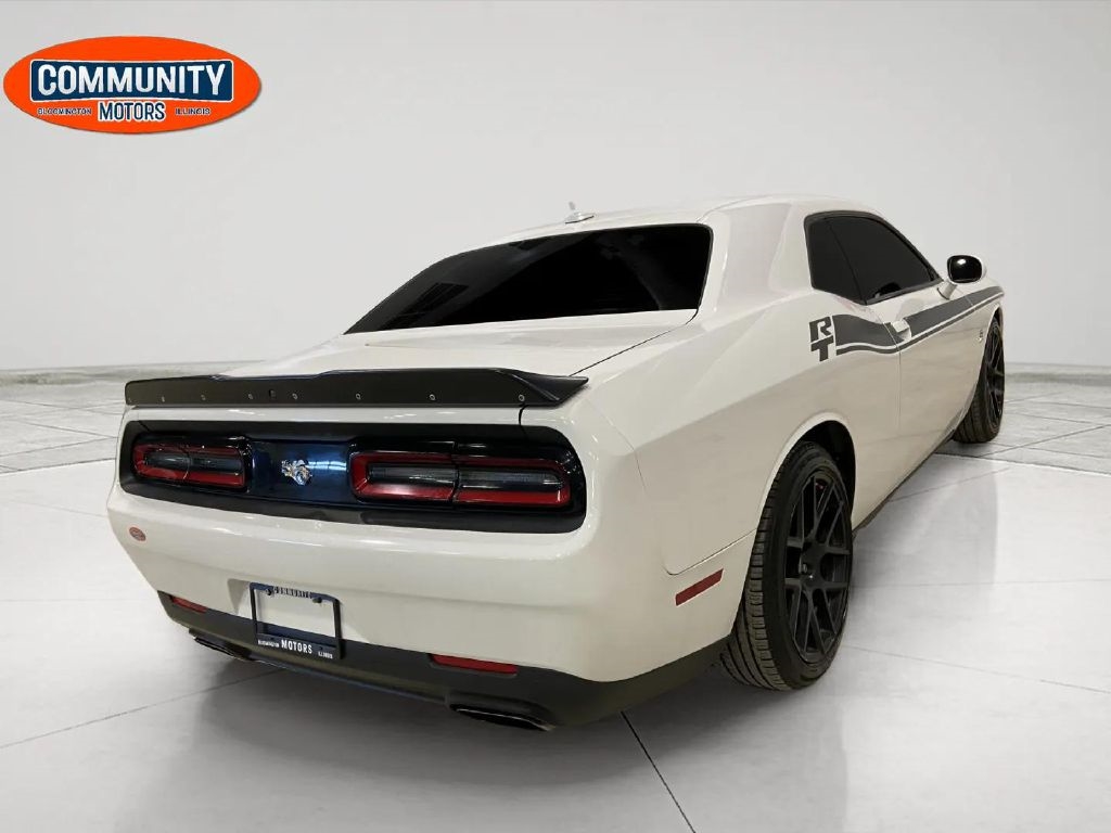 Dodge Challenger  2015