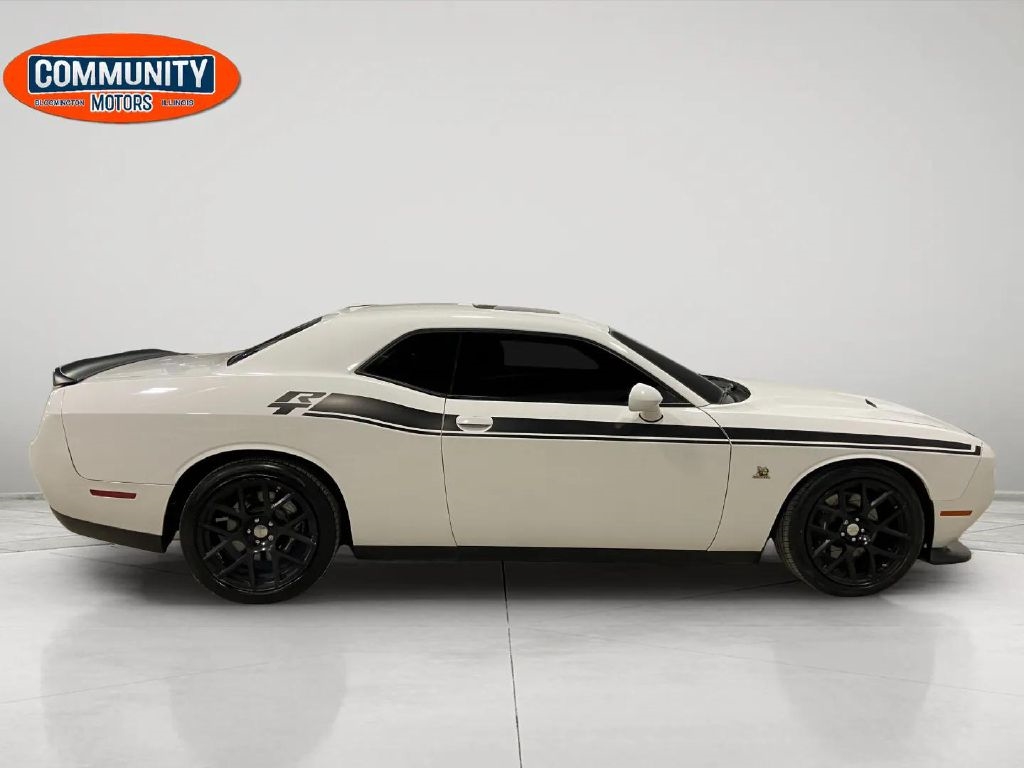 Dodge Challenger  2015