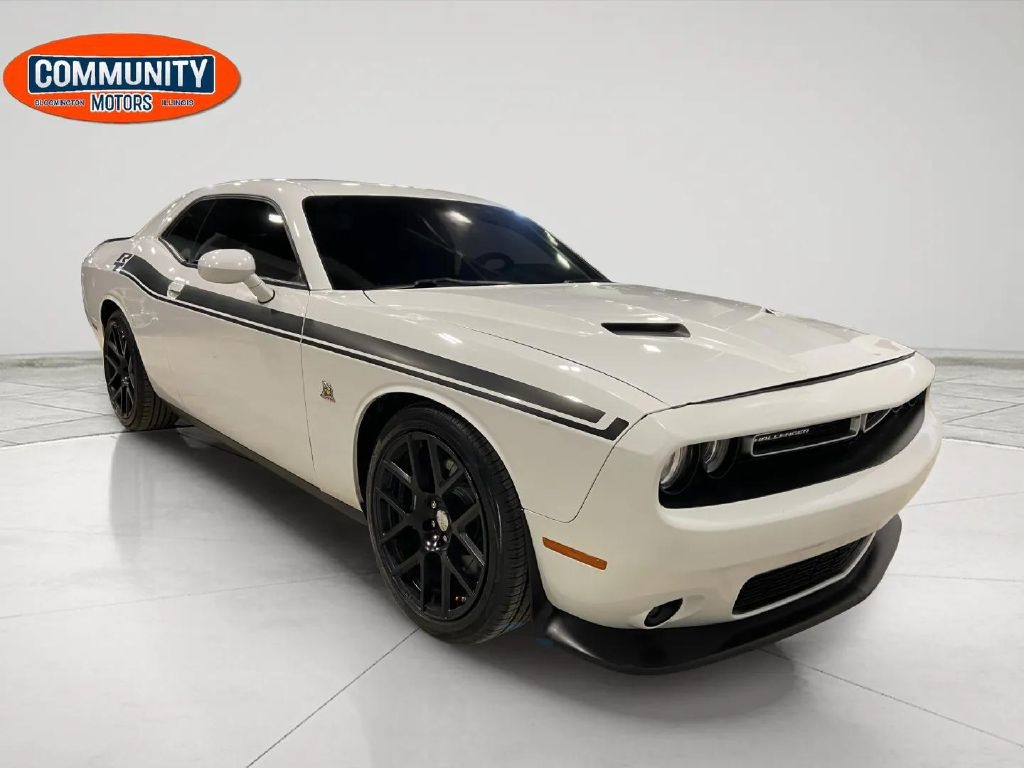 Dodge Challenger  2015