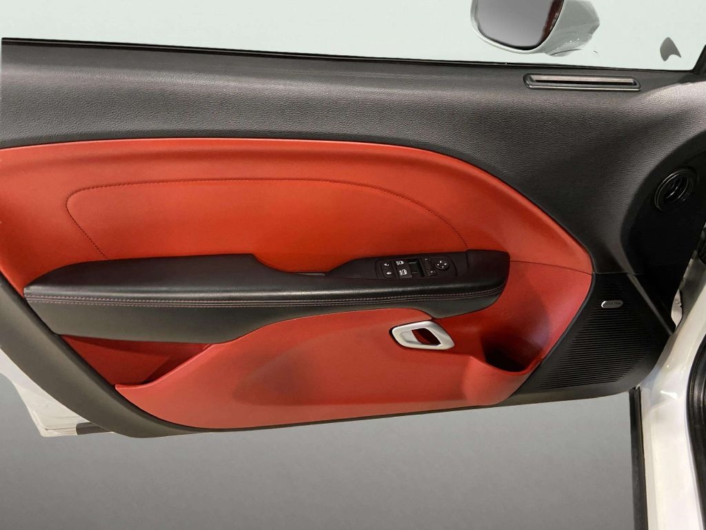 Dodge Challenger  2015