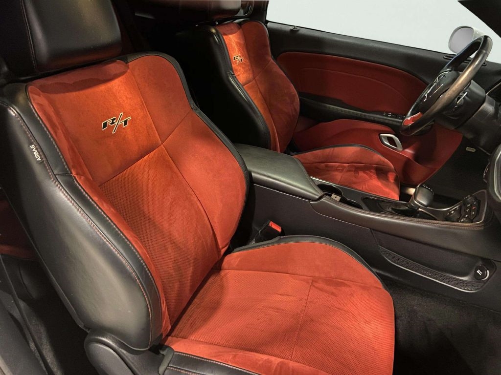 Dodge Challenger  2015