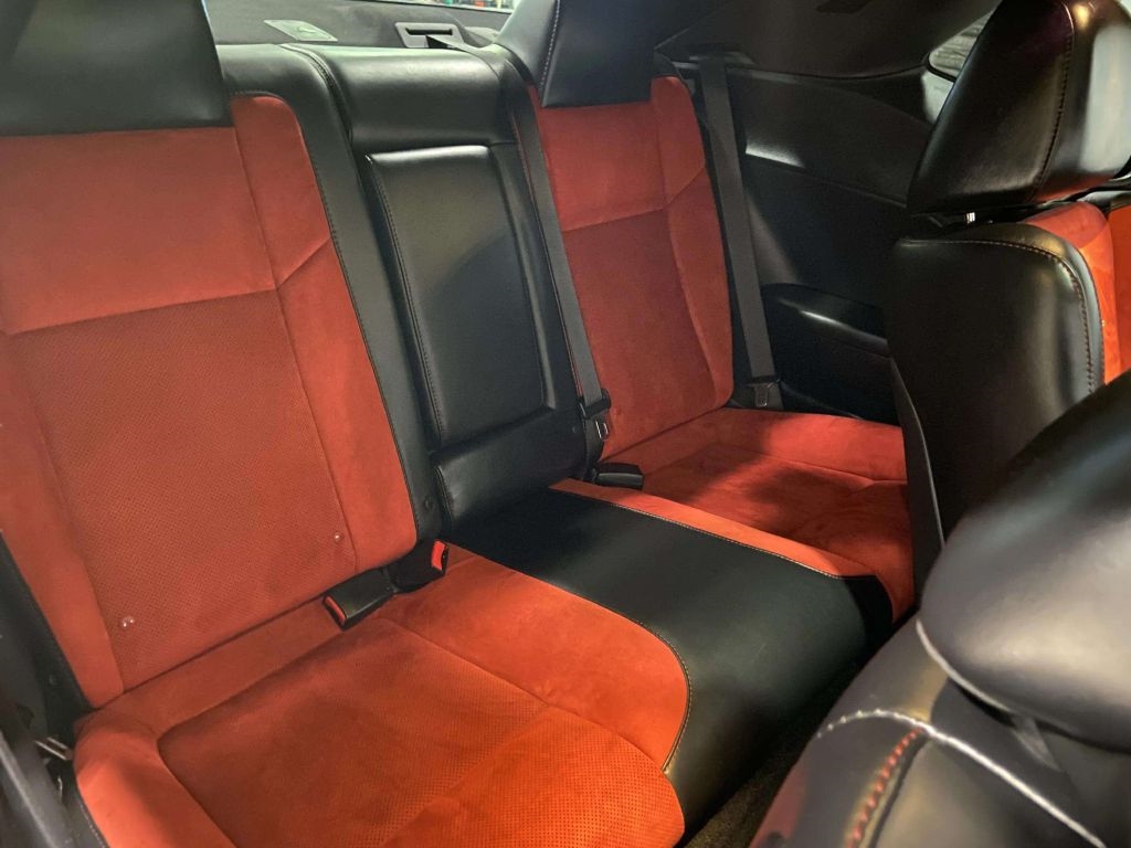 Dodge Challenger  2015