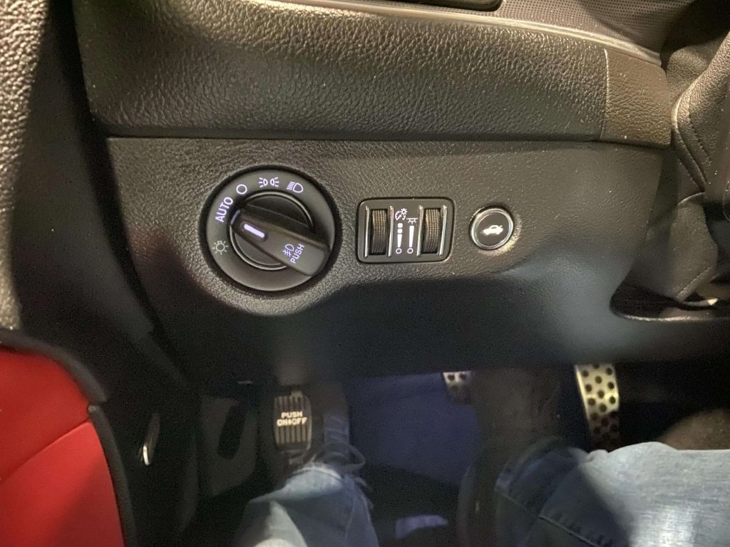 Dodge Challenger  2015